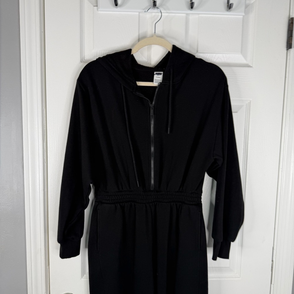 Sz M VS PINK NWOT $69 Ivy Fleece Hooded Jumpsuit Hoodie Black - Picture 6 of 12